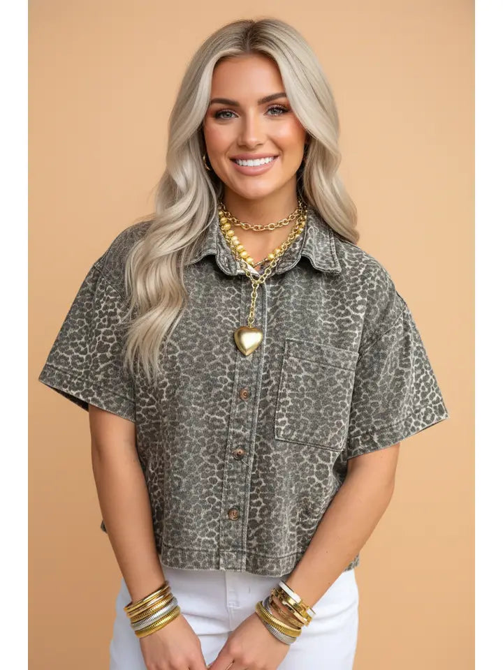 PRETTY BASH Leopard Denim Short Sleeve Button Cropped Shirt