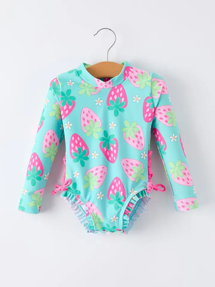 girls swimsuit